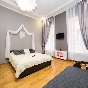 Apartment On Svobody, Lviv